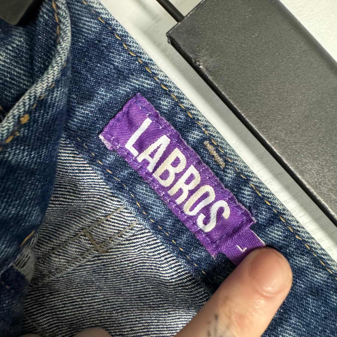 라브로스 스마트 데이지 캣 브러쉬 배기 진 인디고 L 상품이미지4