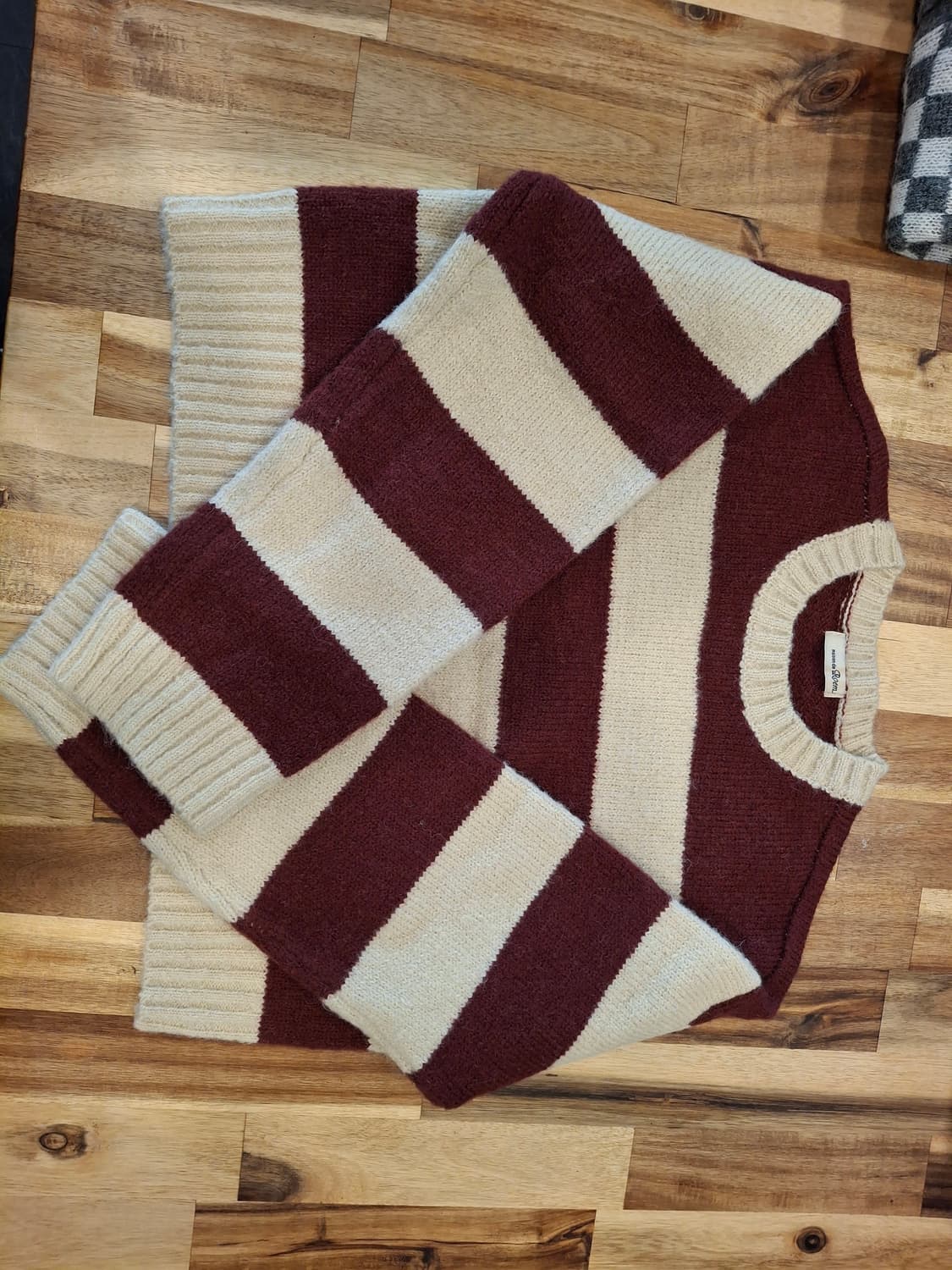 (마지막특가) 로엠 니트 s 상품이미지1