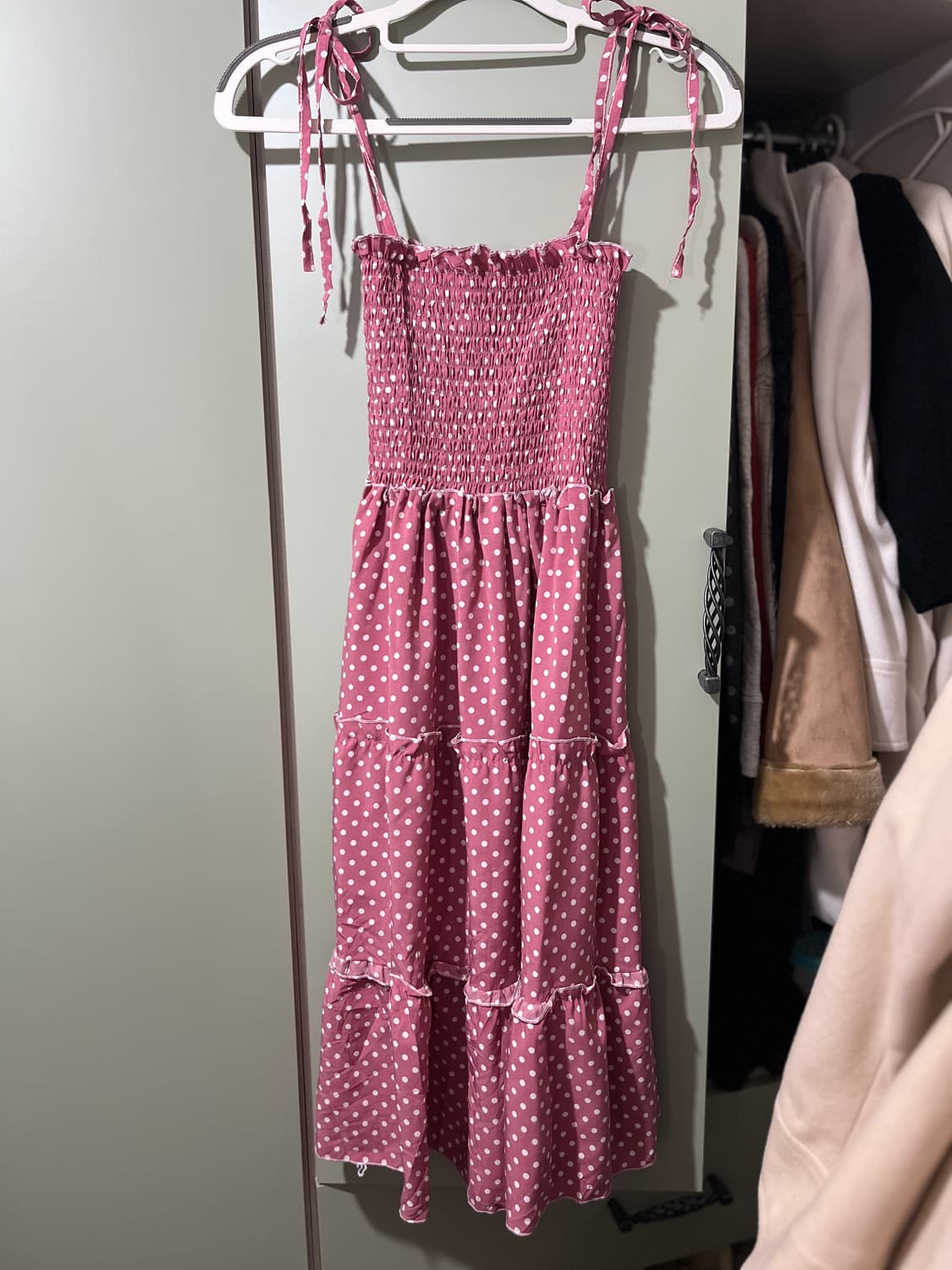 핑크 도트 주름 원피스 상품이미지1