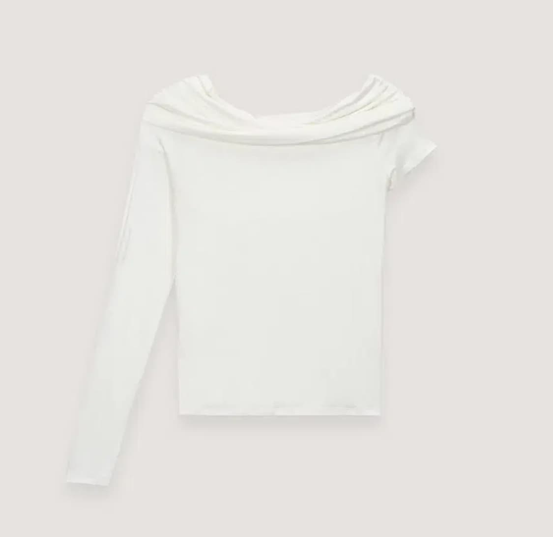 더티스 오프숄더 탑 티셔츠 상품이미지1