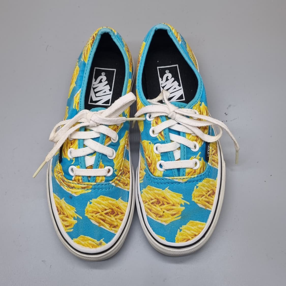 반스 어센틱 프렌치프라이 스니커즈 220  상품이미지2