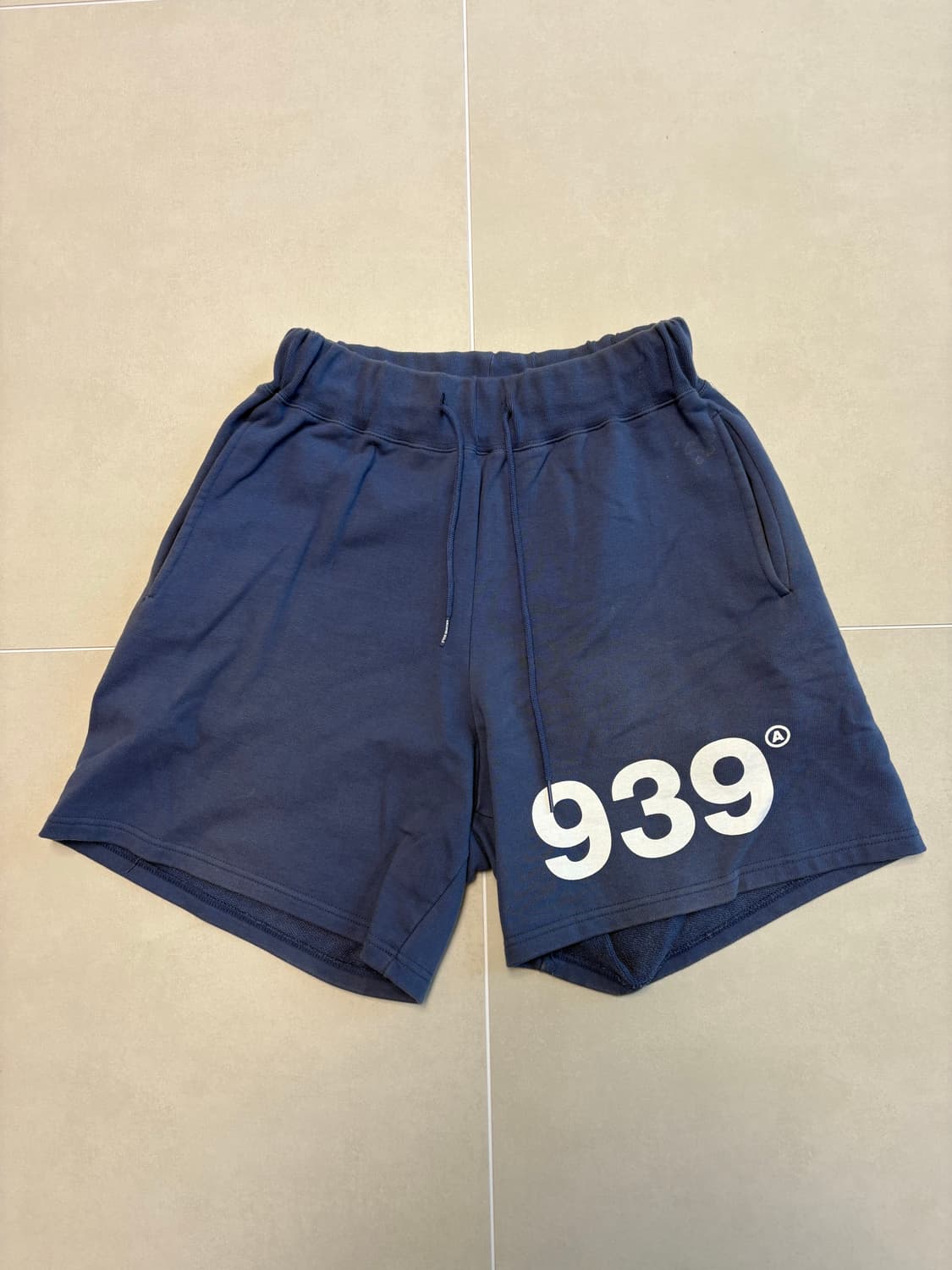 아카이브 볼드 939 반바지 상품이미지1