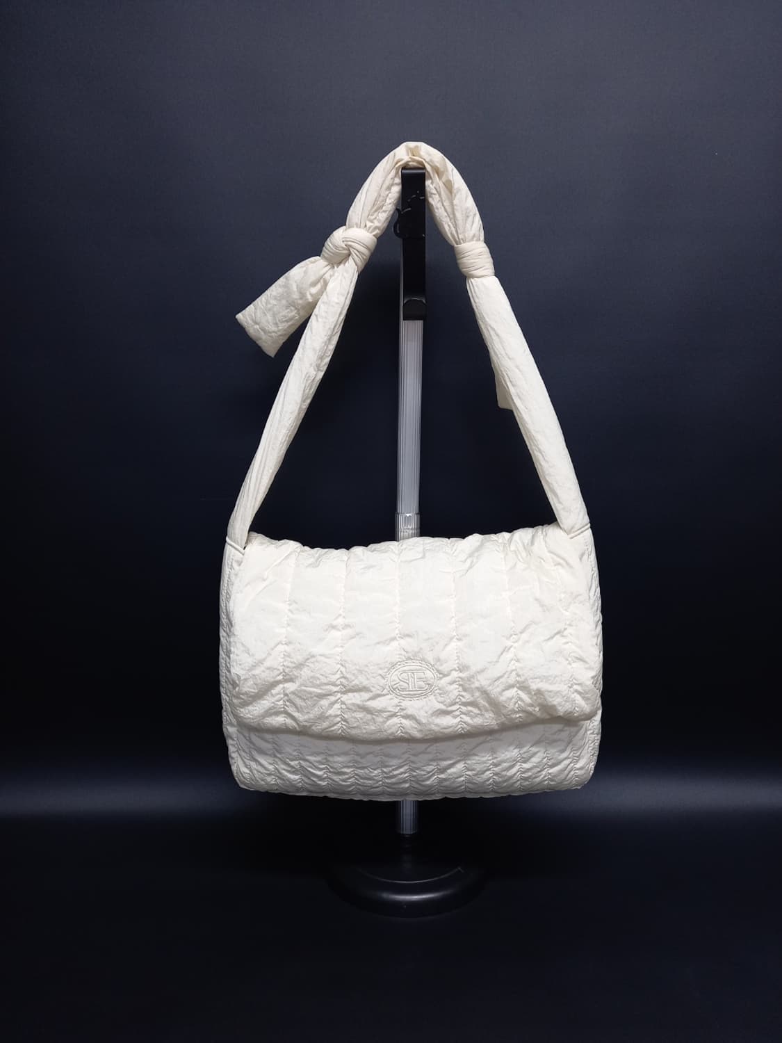 시엔느 패딩 궐팅 숄더 크로스바디백 구름백 상품이미지1