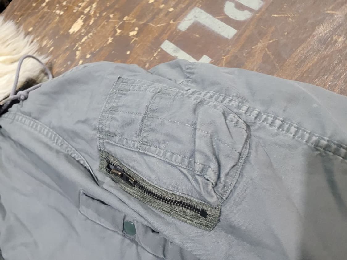 미 N3B 방한점퍼

 상품이미지3