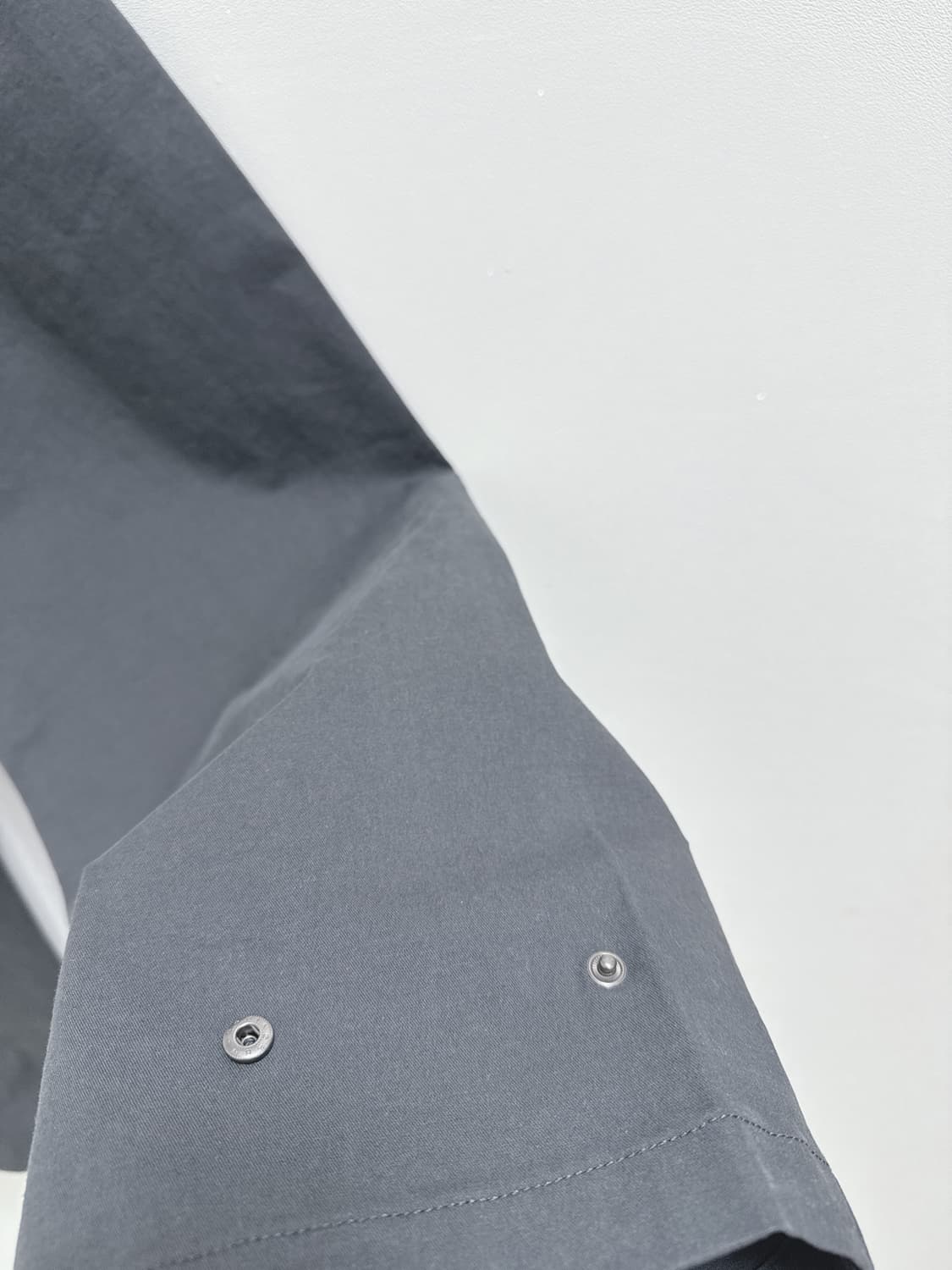 rrace 레이스 코린 앵글 버튼 커브드 팬츠 상품이미지3