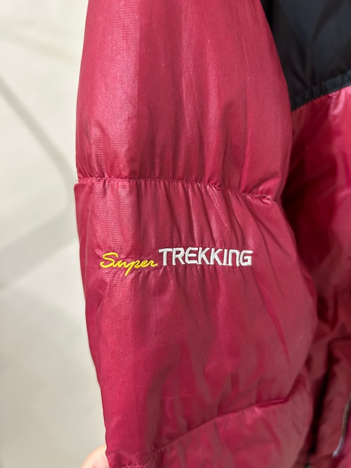 아디다스 구스다운 후드패딩 상품이미지3