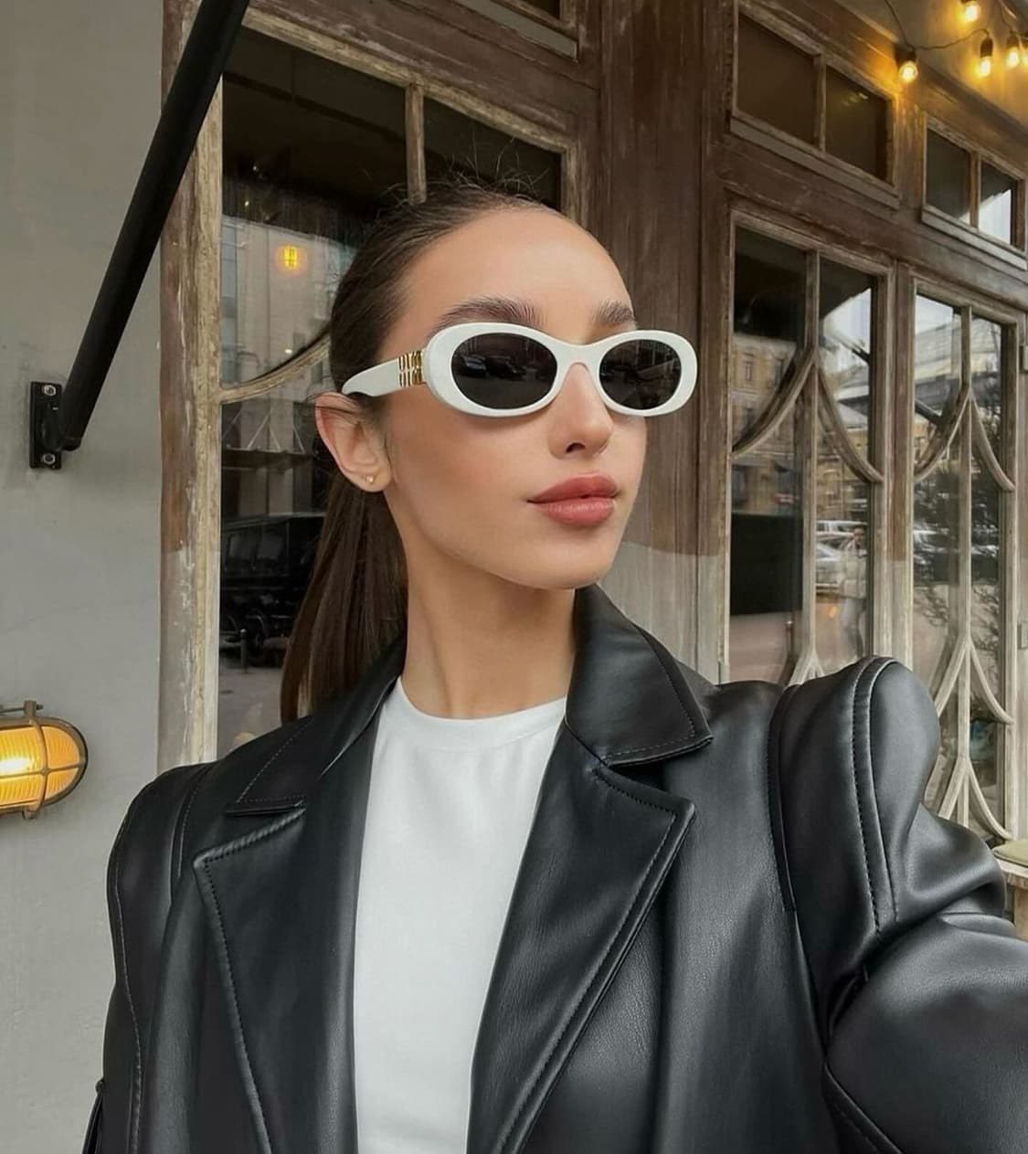 (W) 미우 미우 글림스 선글라스  흰색 상품이미지5