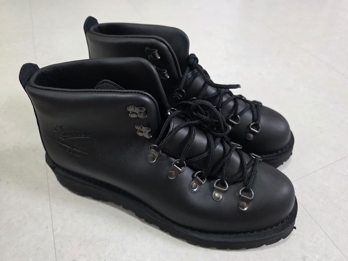 [새상품] 대너 마운틴 라이트 블랙 부츠 11.5 EE 상품이미지1