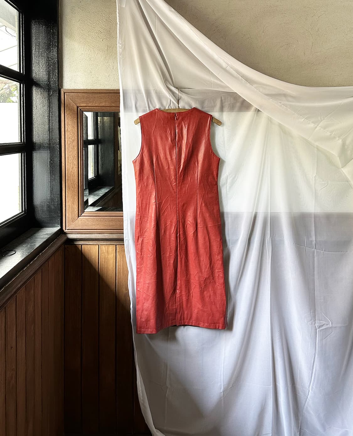 MCM leather sleeveless red dress 상품이미지6