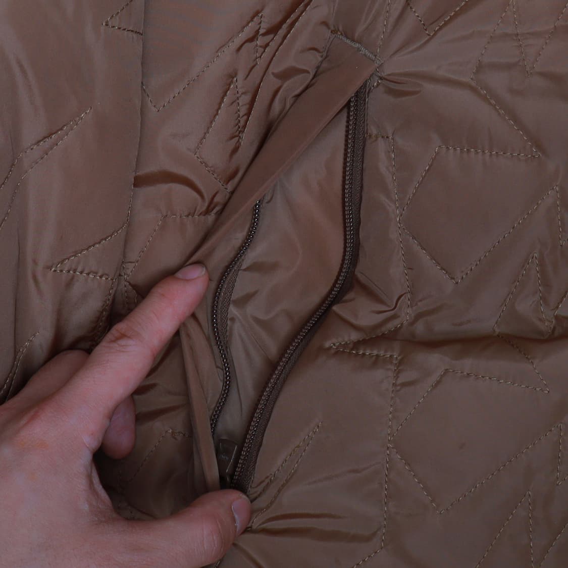 Bape 베이프 23FW 베이프스타 퀄팅 다운 후드 자켓 브라운 XL 상품이미지2