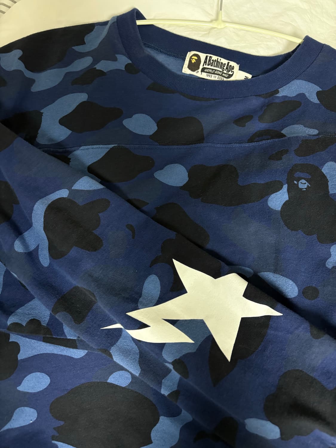 (해린 착용) 베이프 롱슬리브 상품이미지3