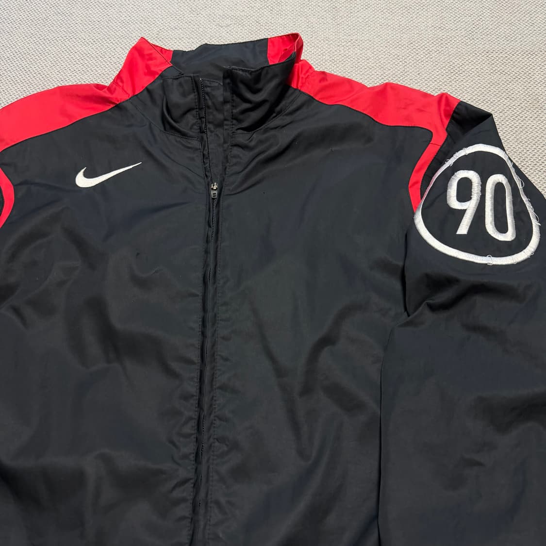 나이키 토탈90 바람막이 상품이미지2