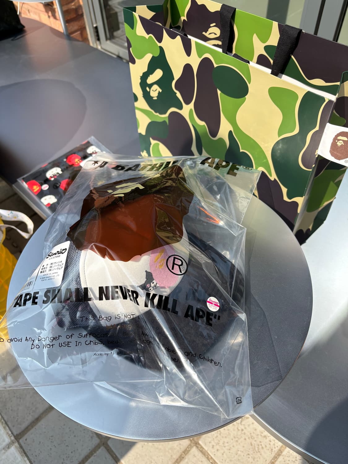 베이프 산리오 콜라보 쿠로미 모자  상품이미지1