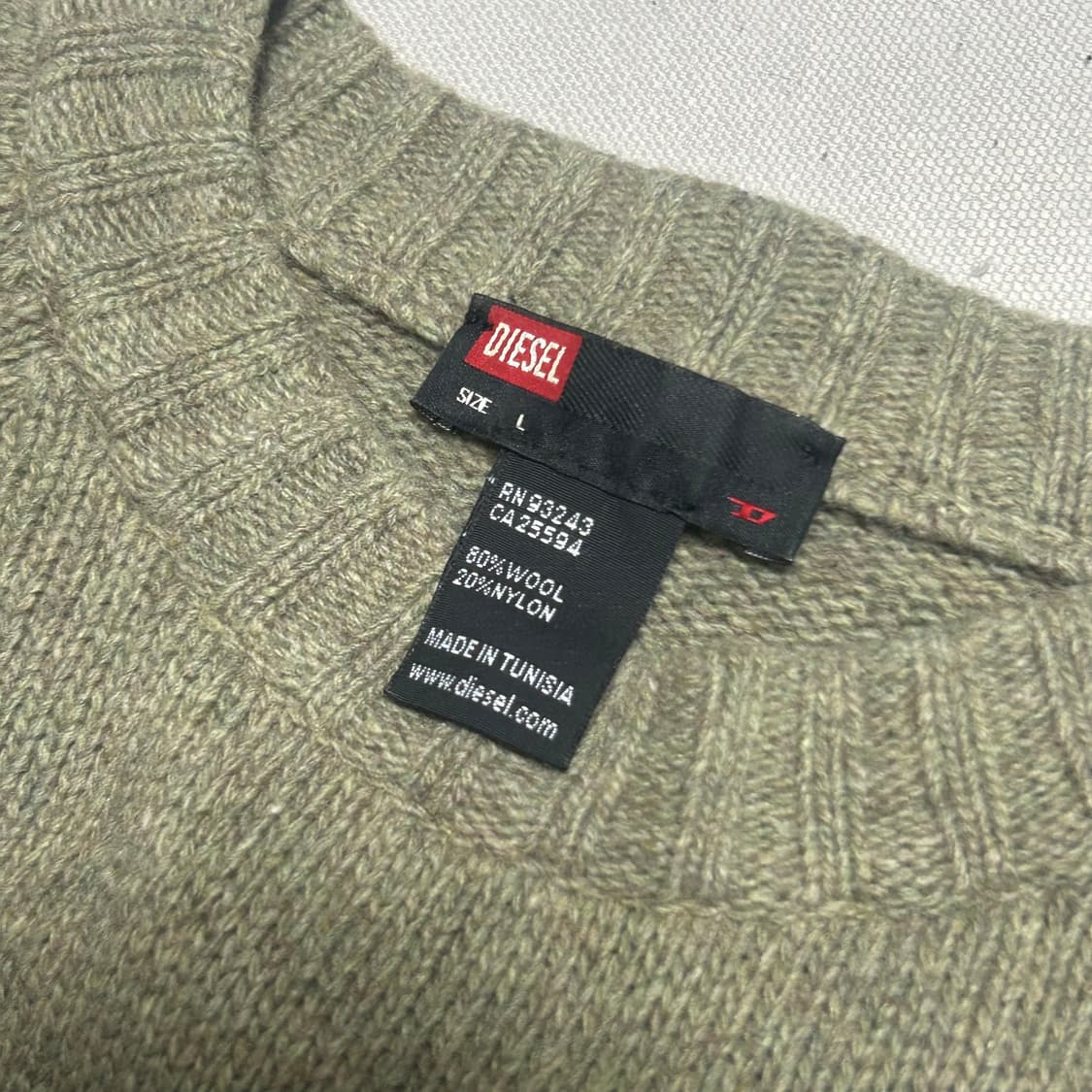 L 디젤 로고 그래픽 그린 울 니트  상품이미지4