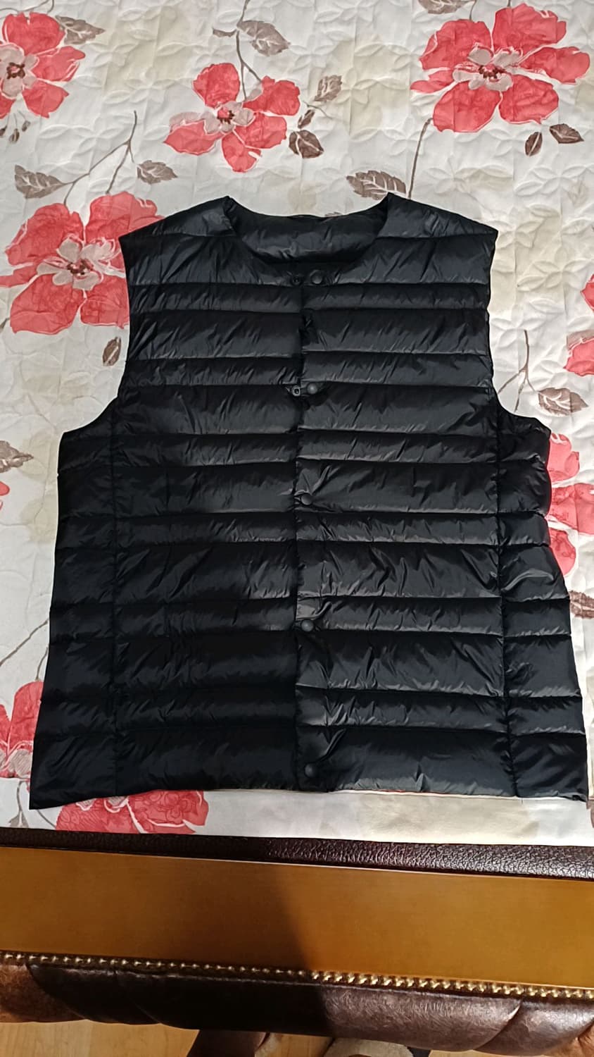 지오다노 오리털경량조끼 100 가슴55 기장67 상품이미지1