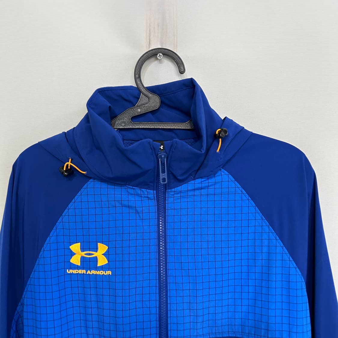 언더아머 남성 바람막이 L 상품이미지2