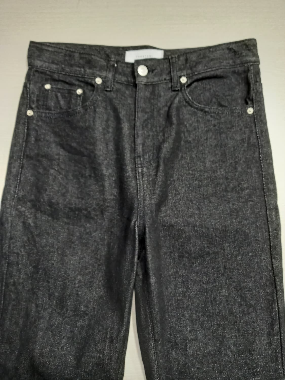 32 새상품  THESTORI 생지 하이웨이스트 일자진 블랙 32-357 상품이미지3