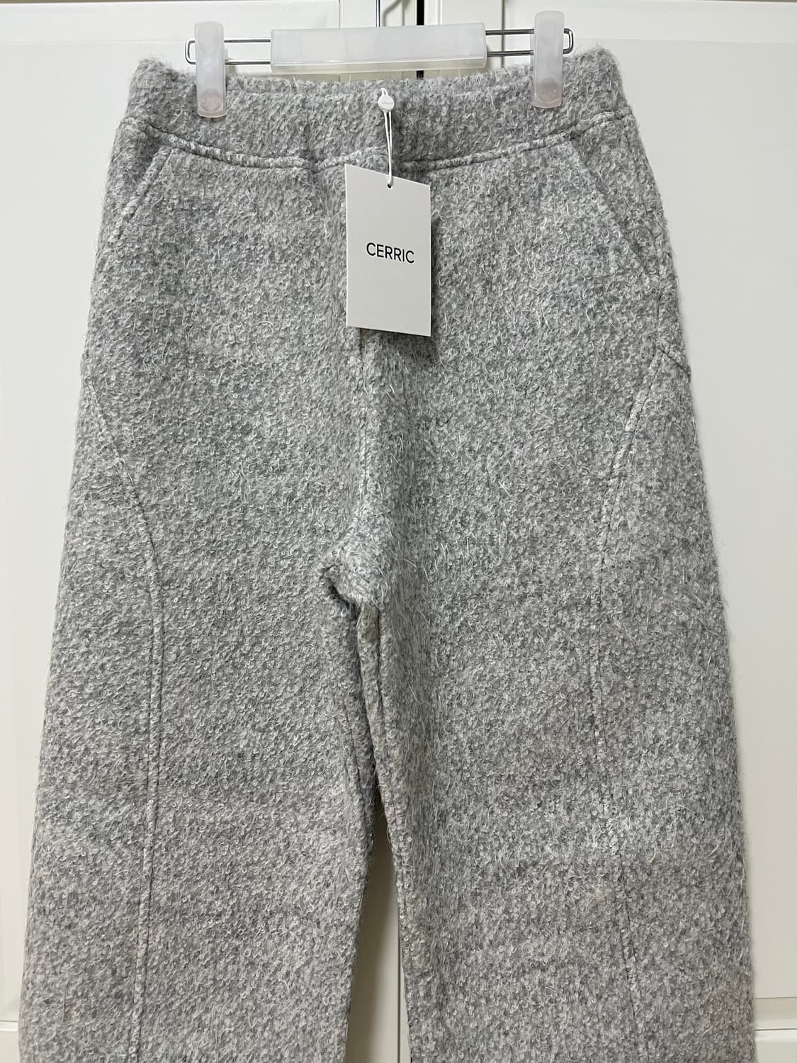 [새상품] 세릭 팬츠 Hairy Wide Pants / Gray 판매 상품이미지3