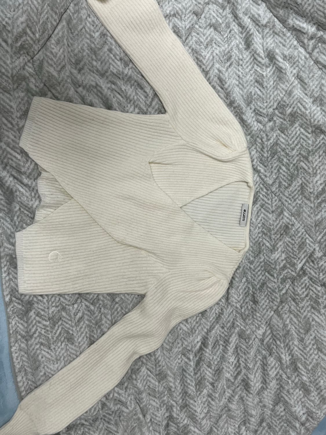 엘리오티 니트 상품이미지1