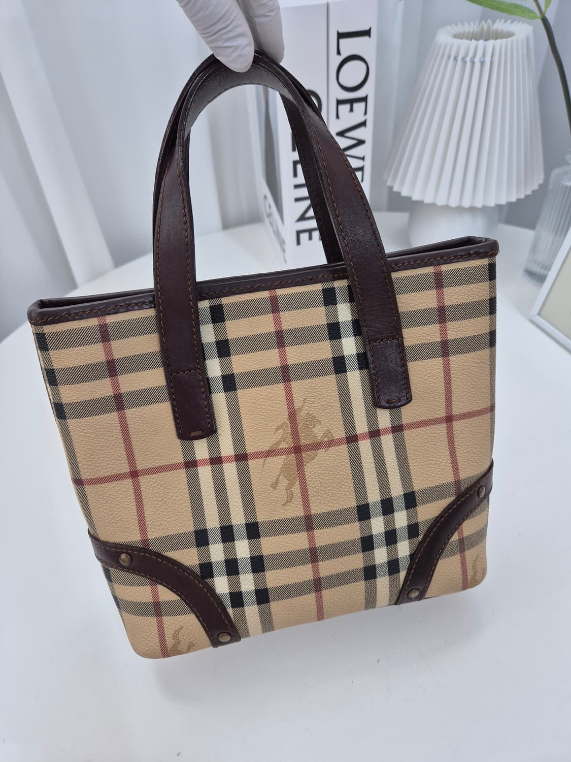 버버리 노바체크 미니 토트백 상품이미지2