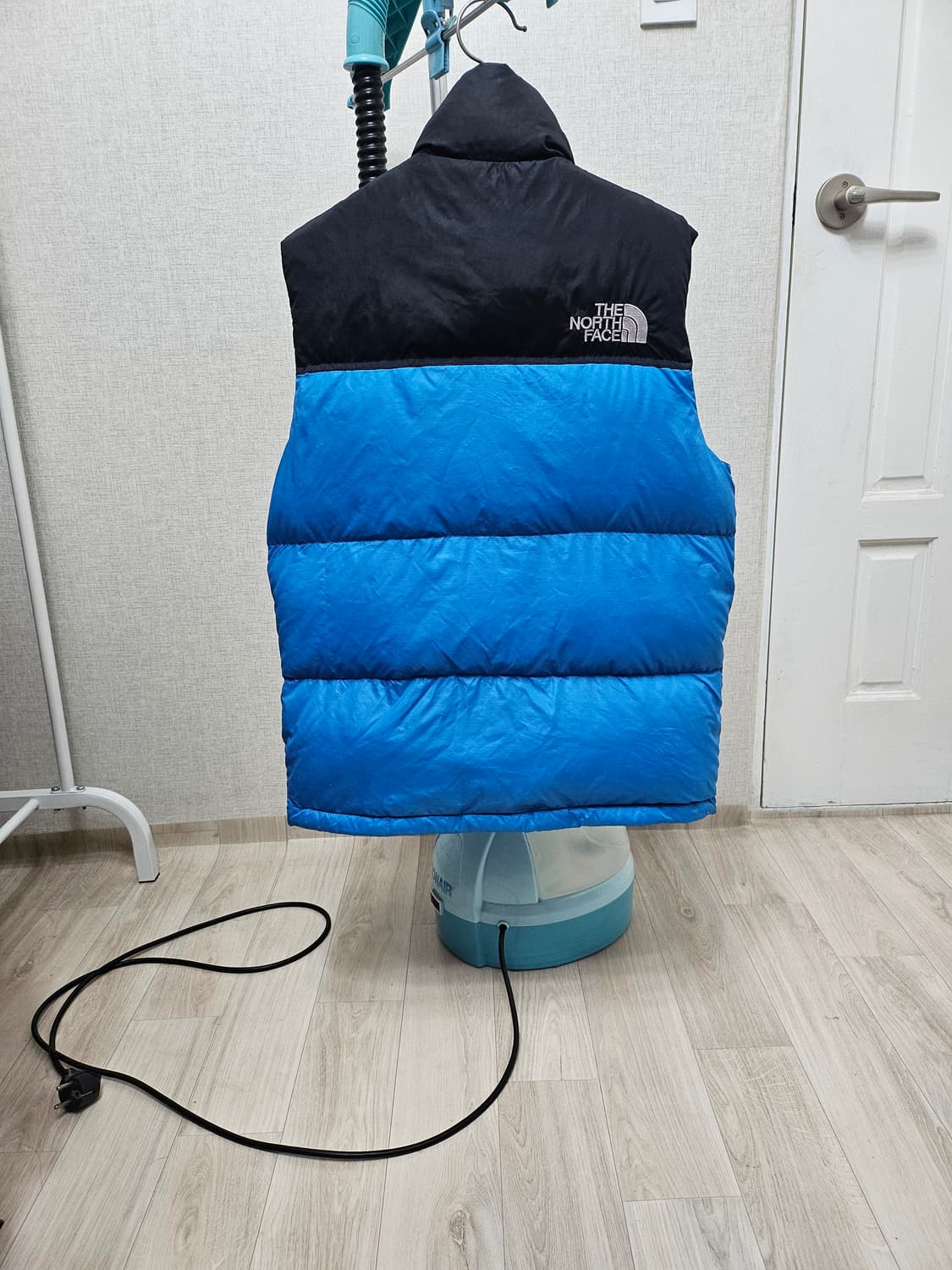 (85~90)XS ☆초대장급☆노스페이스 700눕시 [검하]구스다운패딩조끼 상품이미지4