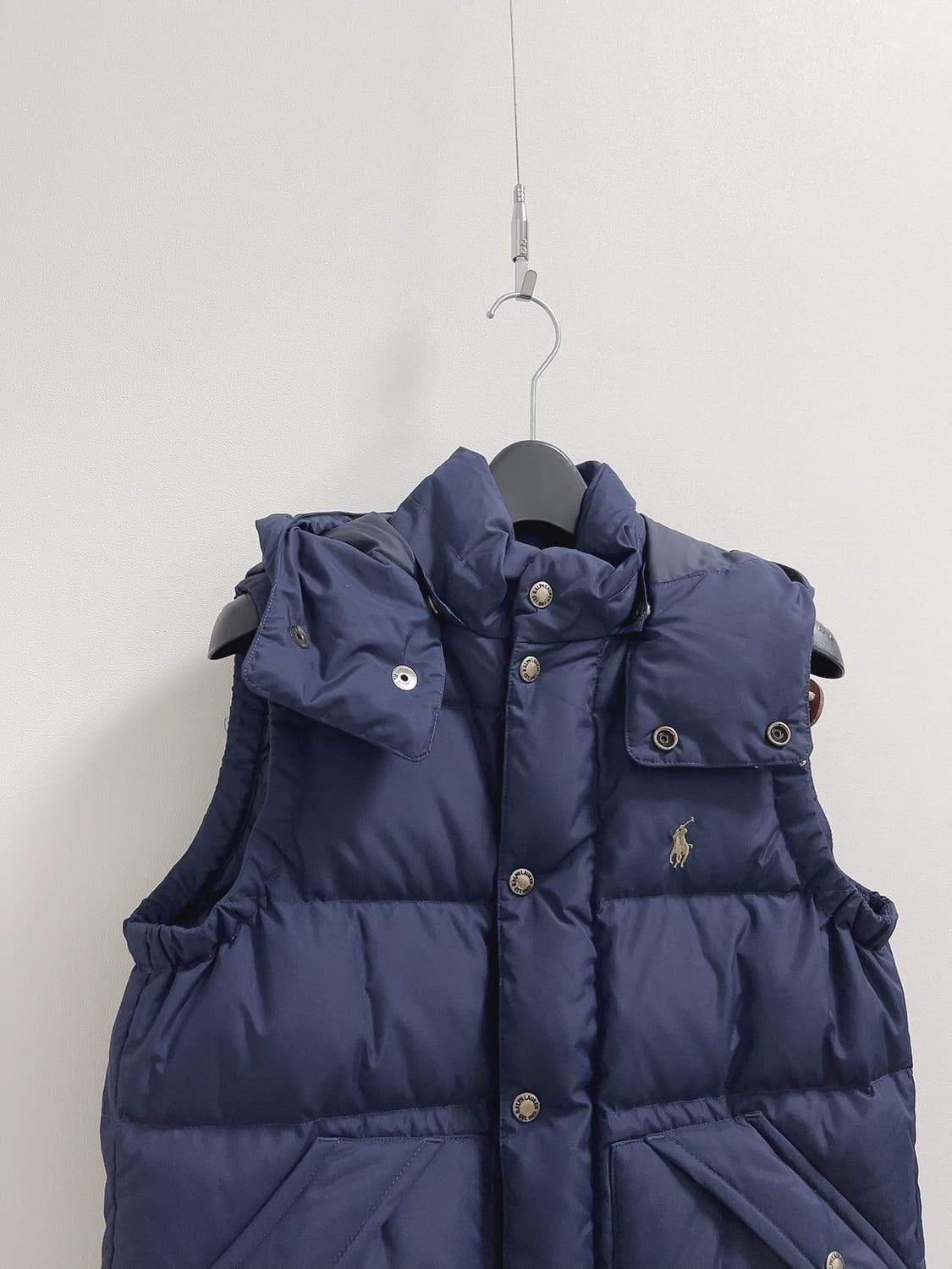 폴로 랄프로렌 네이비 베스트 다운 패딩 상품이미지3