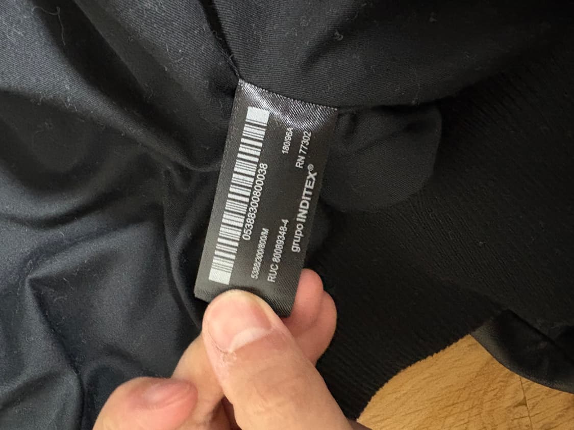 자라 페이크 레더 봄버 m 사이즈 상품이미지3