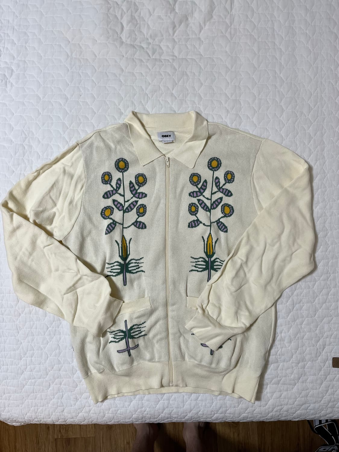 오베이 니트 집업 상품이미지2