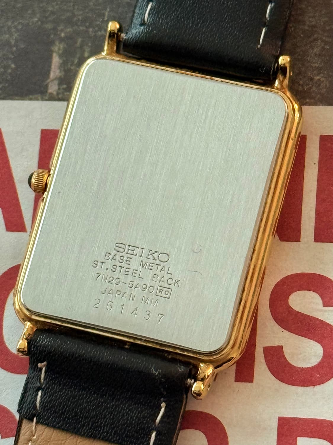 Seiko 세이코 카보숑 크라운 탱크 쿼츠 상품이미지4