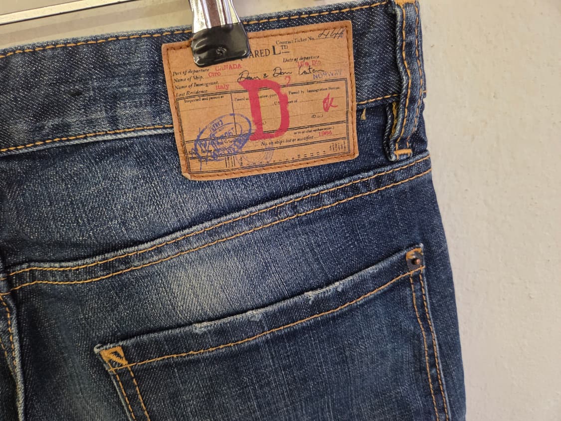 디스퀘어드 워싱 데님 청바지 상품이미지6