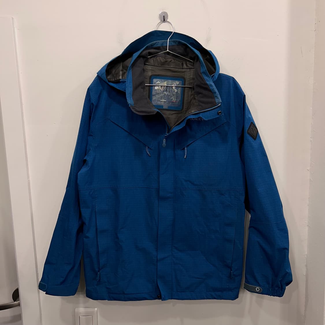 블랙야크 아웃도어 고어텍스 하이넥 후드 바람막이 상품이미지2