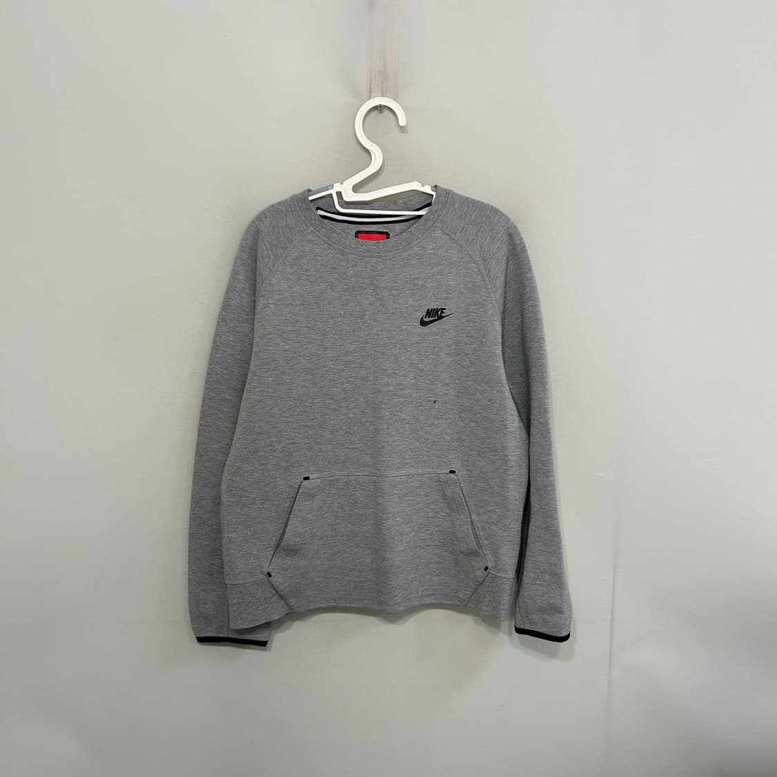 나이키 테크팩 맨투맨 90 남녀공용 상품이미지1