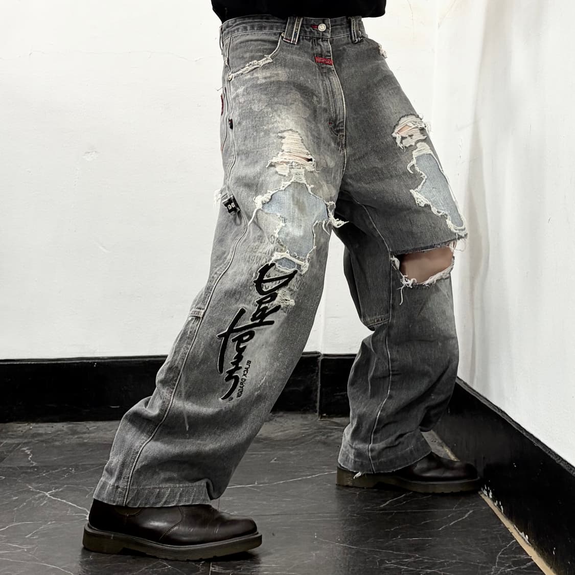 도그타운 올드스쿨 데미지 데님 팬츠 상품이미지1