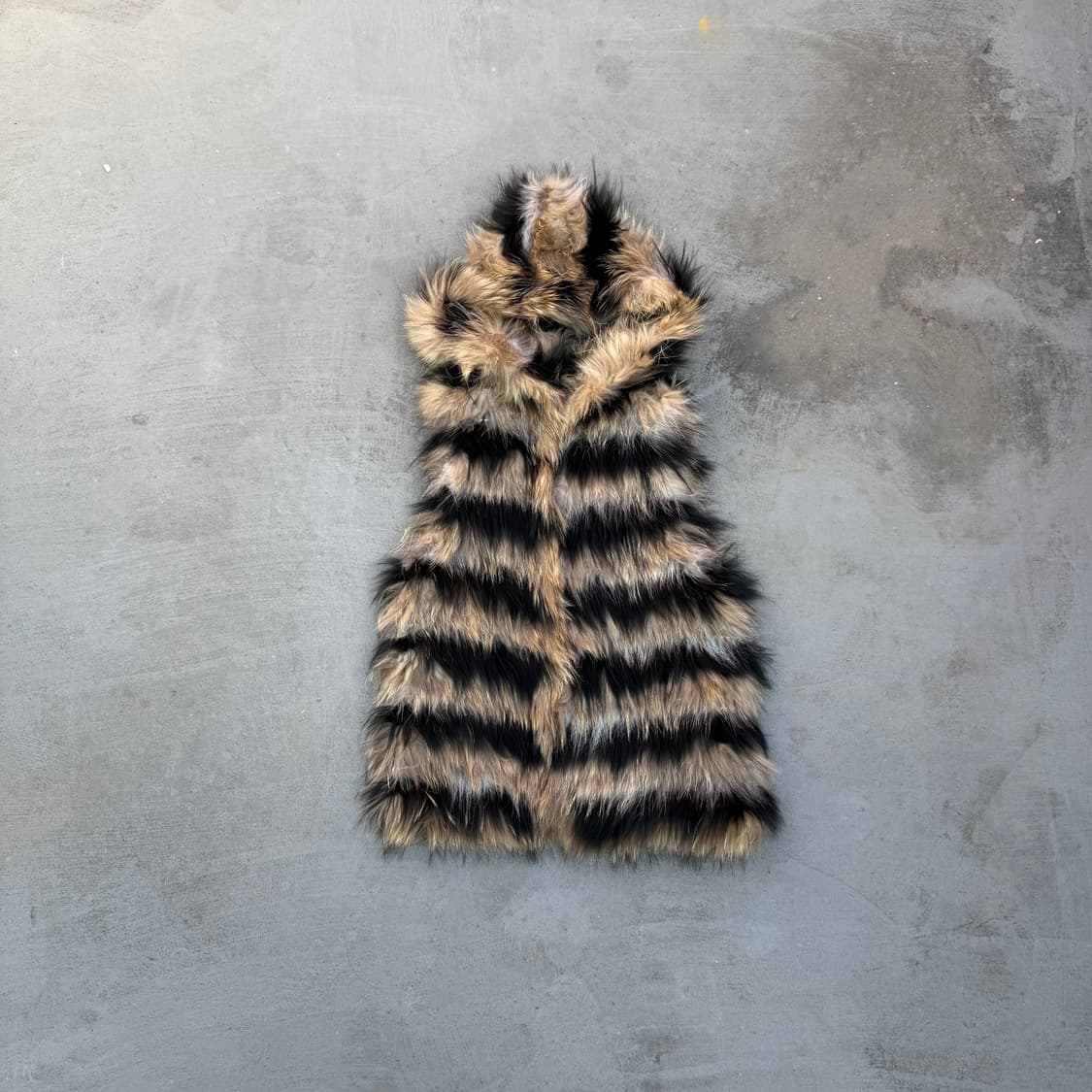 O'2nd 여우 라쿤 퍼 베스트 상품이미지1