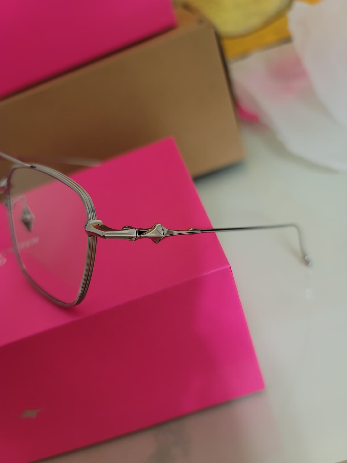 젠틀몬스터 멧02 안경테 판매 미착용 상품이미지2