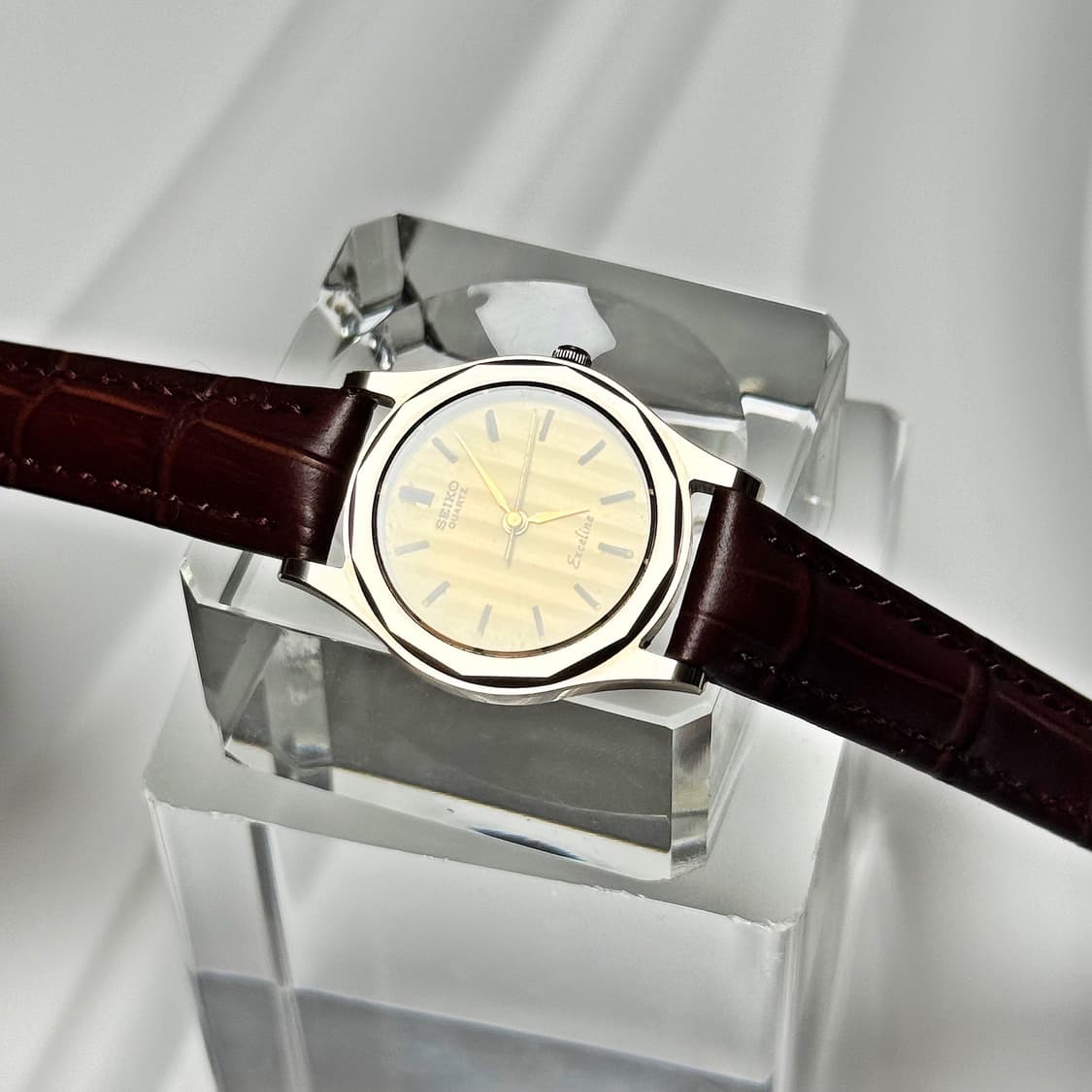 80's90's 세이코 빈티지 라운드 클래식 워치 상품이미지8