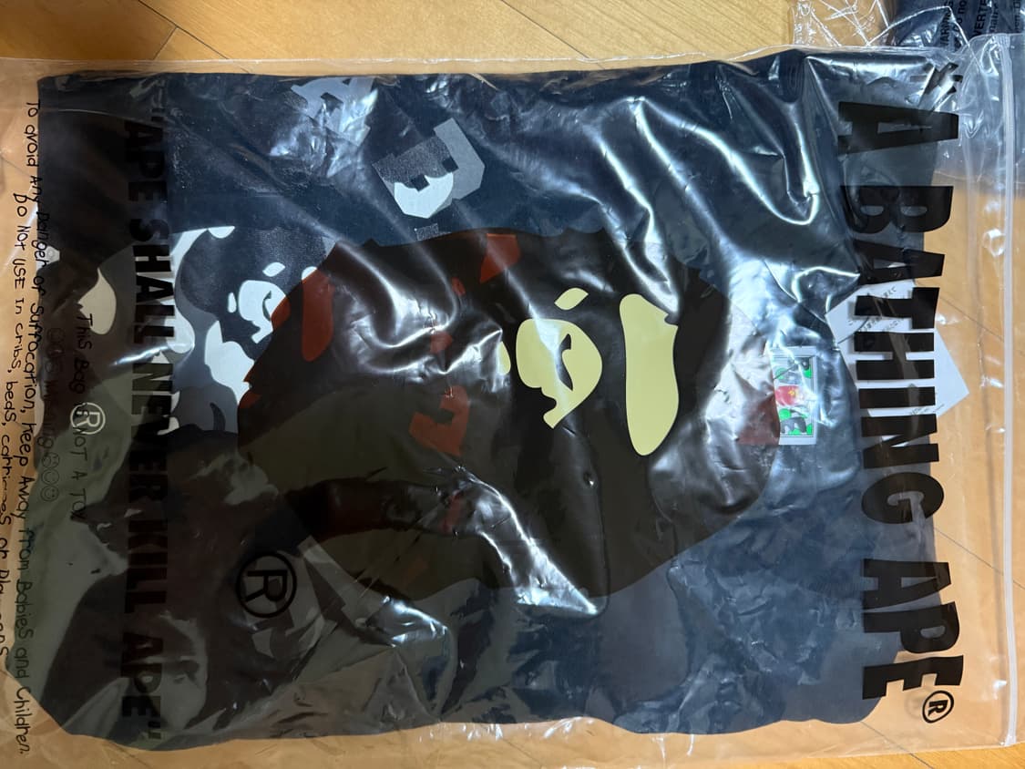 (XL)베이프 시티 카모 컬리지 롱슬리브 티셔츠 블랙 jk 상품이미지3