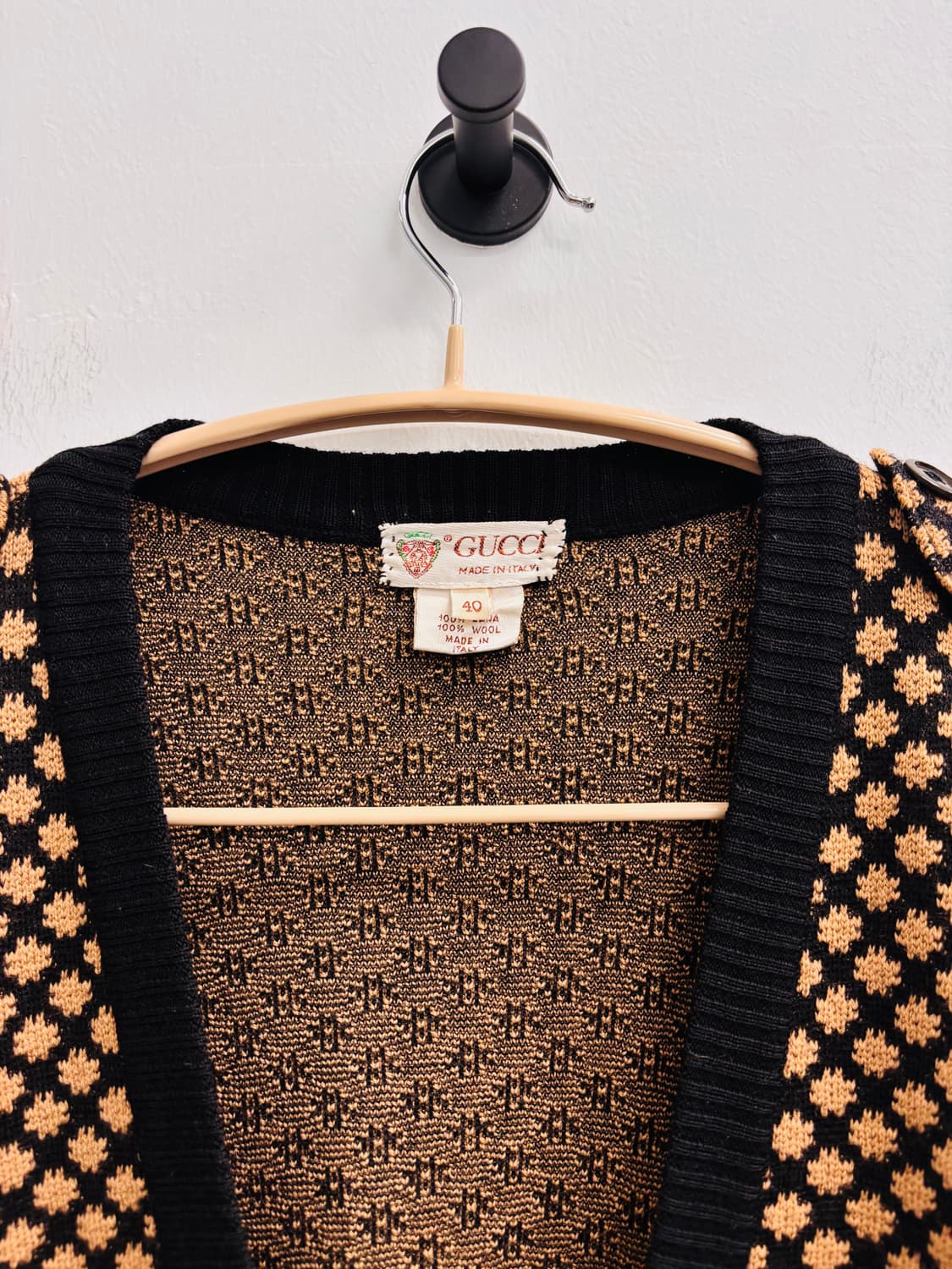 구찌(GUCCI) 80s 희귀 올드스쿨 플라워 패턴 울 가디건 상품이미지2