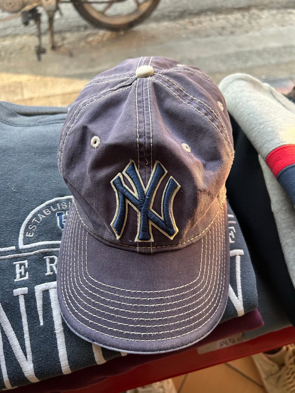 뉴에라 뉴욕양키스 페이딩볼캡  상품이미지4