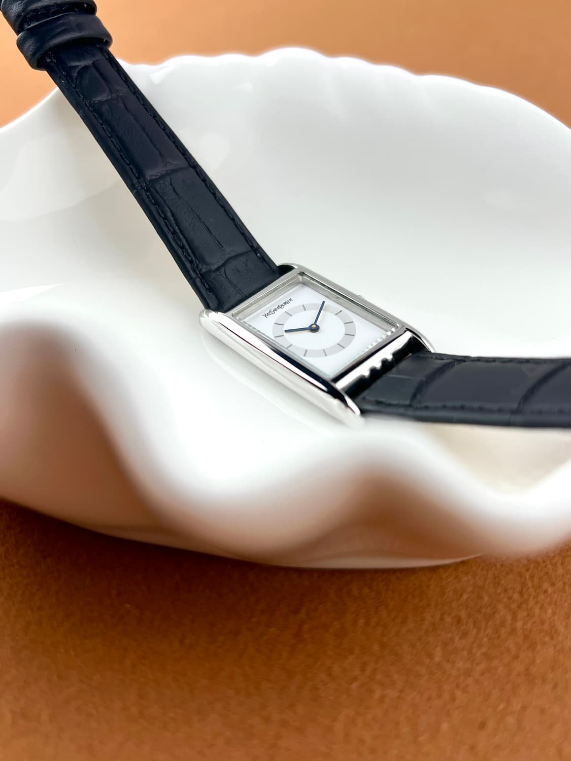 YSL soft  square watch unisex 상품이미지5