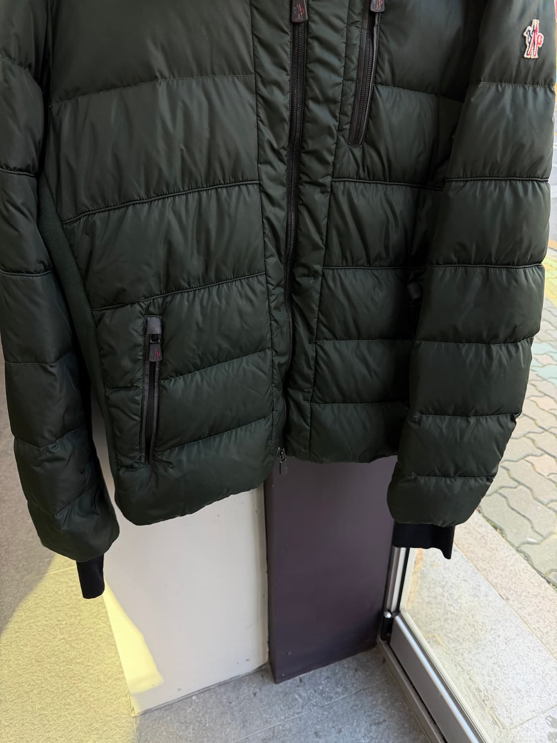 6/ 몽클레어 그레노블 구스다운 후디 패딩점퍼 상품이미지5