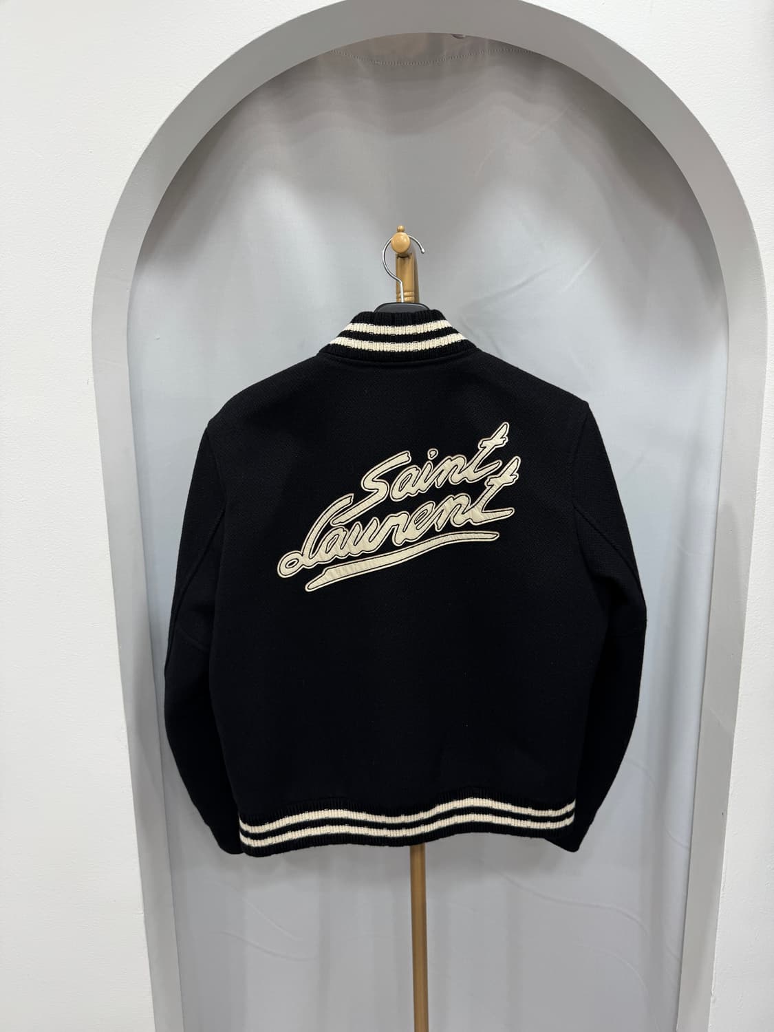 생로랑 바시티 봄버 테디 자켓 50사이즈  상품이미지1