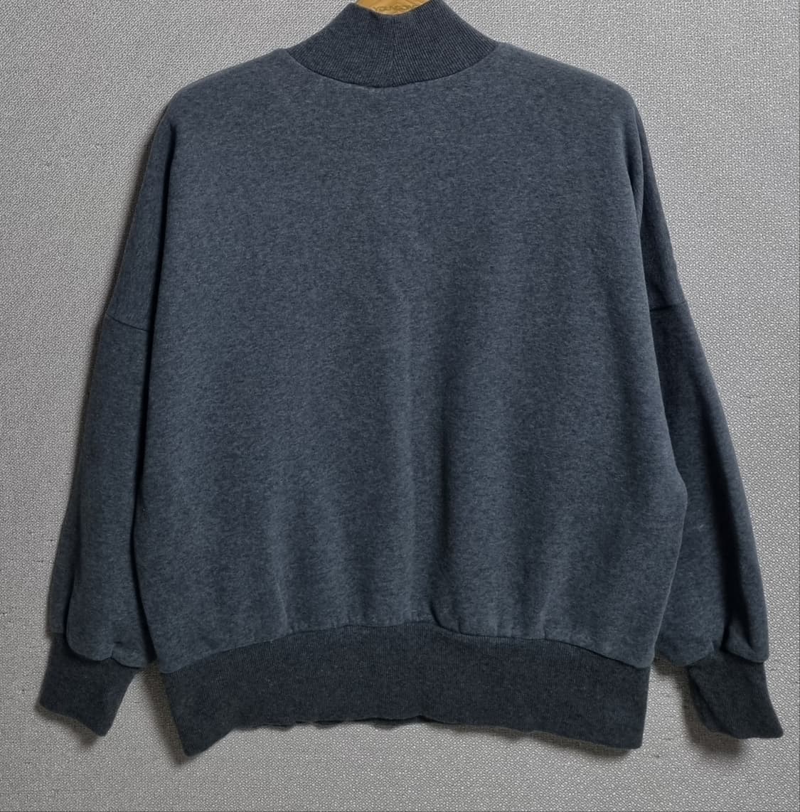 L (77) 아디다스 그레이 기모 반목 맨투맨 상품이미지2