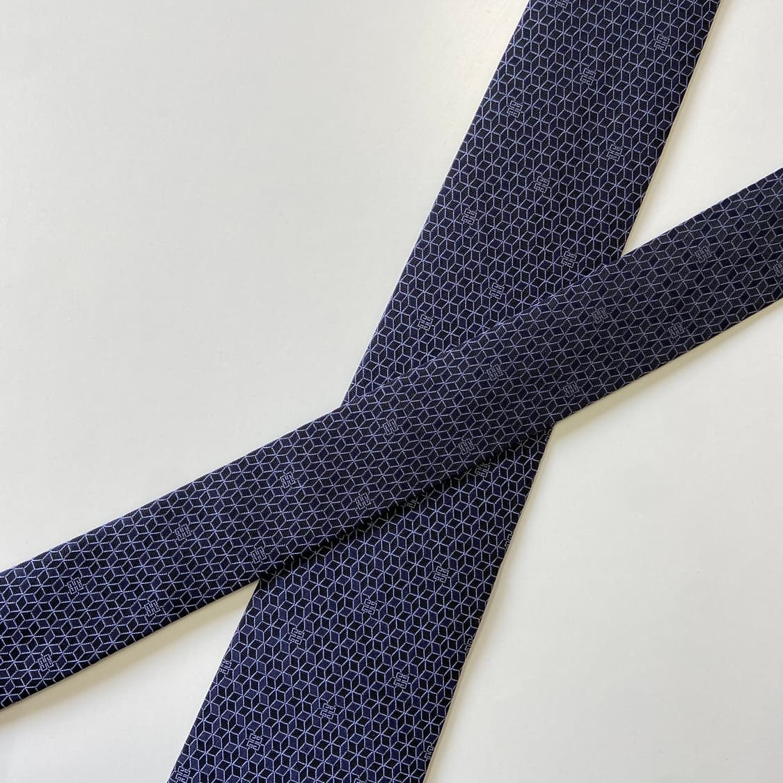 지방시 정품 명품 모노그램 넥타이 (GIVENCHY) 8.3cm 상품이미지4