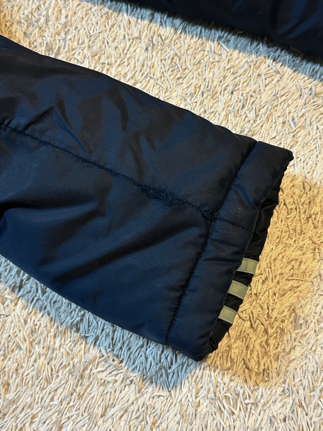 대장급) 아디다스 레알 마드리드 점퍼 패딩 네이비 상품이미지5