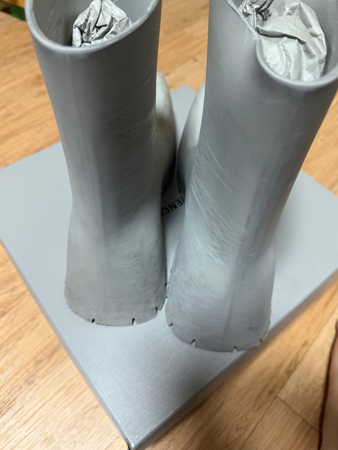 발렌시아가 트루퍼 42 상품이미지5