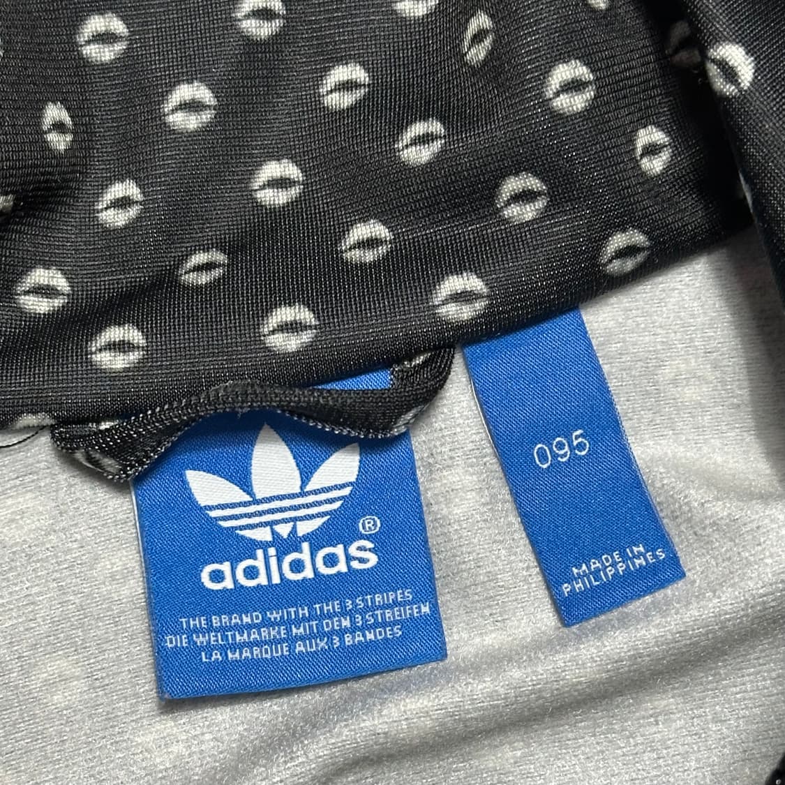 95 아디다스 여성용 입술 도트 블랙 트랙탑 상품이미지4