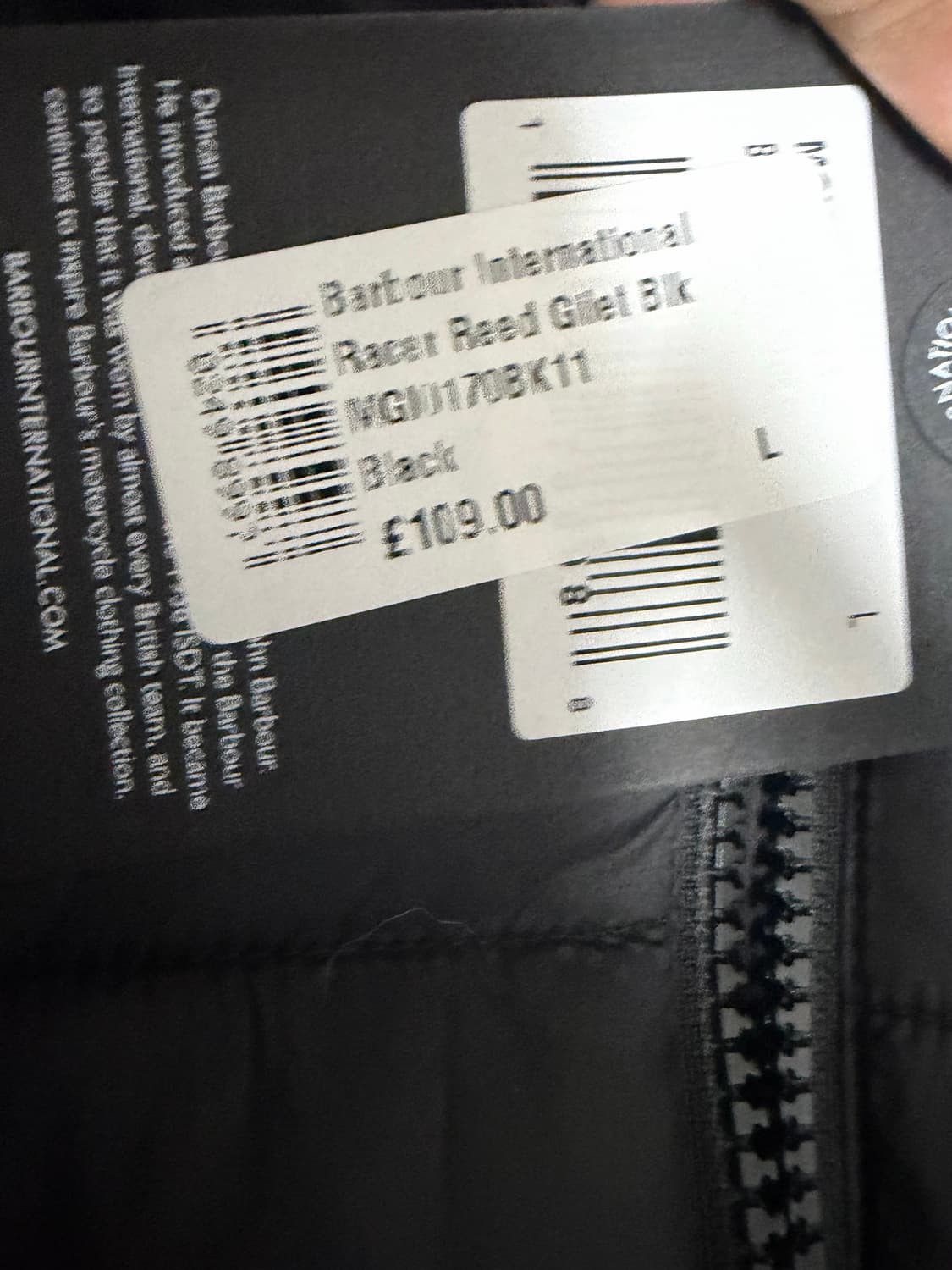 바버 인터내셔널 패딩베스트 새상품 판매합니다. 상품이미지3