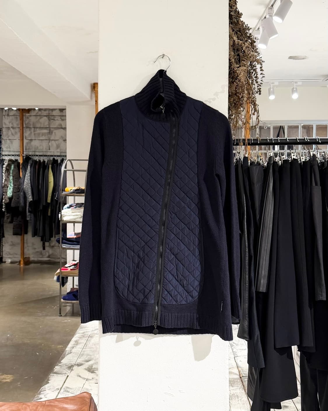 몽클레르 네이비 집업 점퍼 가디건 상품이미지1