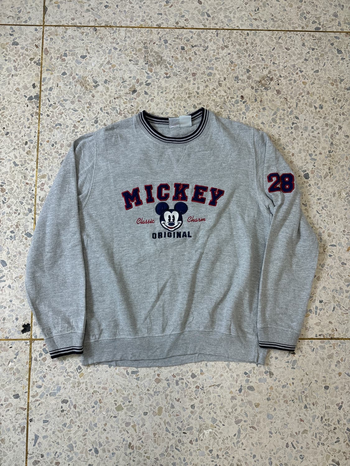 Disney미키 자수 맨투맨 상품이미지6